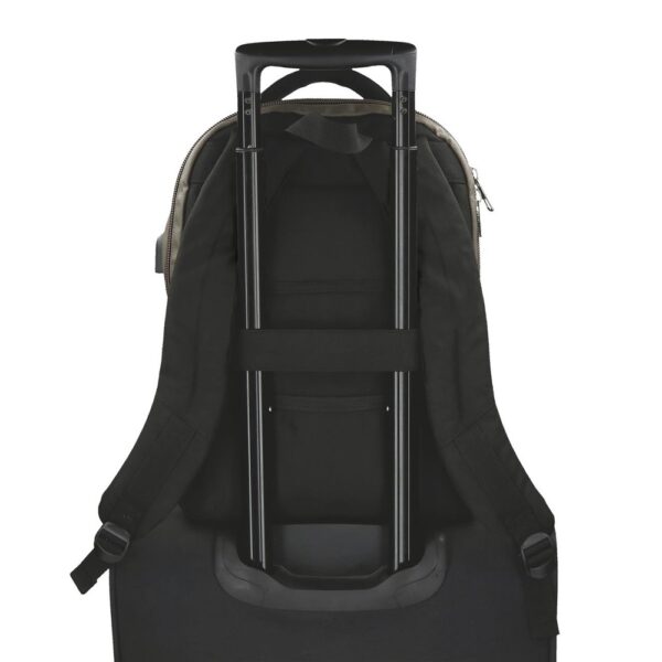 7022341-56 mochila pepe jeans