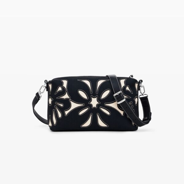 24WAXP21_2000_4 bolso desigual