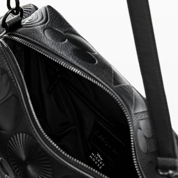 24WAXP27_2000_6 bolso desigual