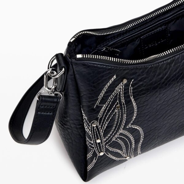24WAXP83_2000_6 bolso desigual