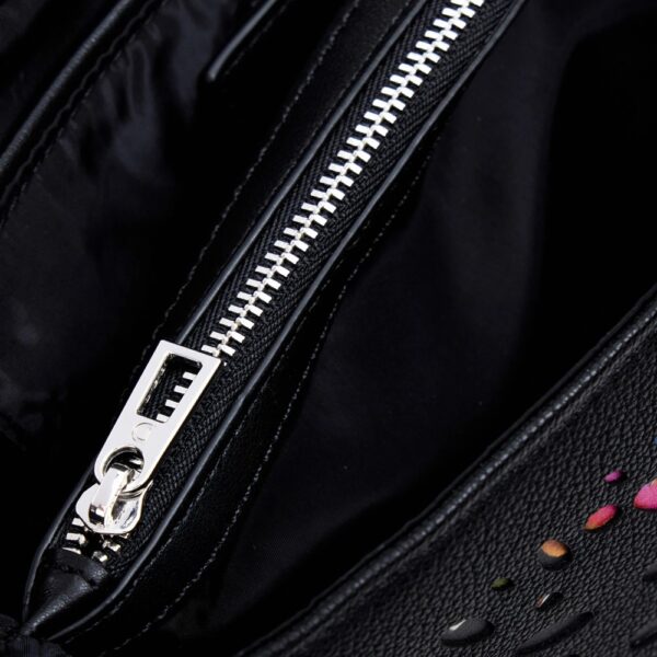 24WAXP88_2000_6 bolso desigual