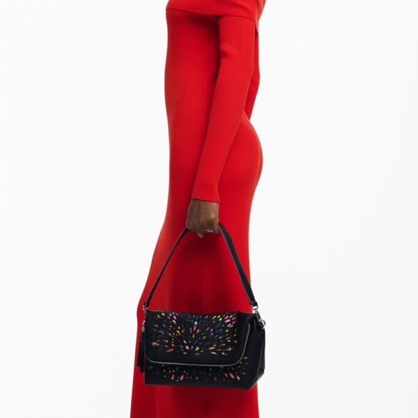 24WAXP88_2000_8 bolso desigual