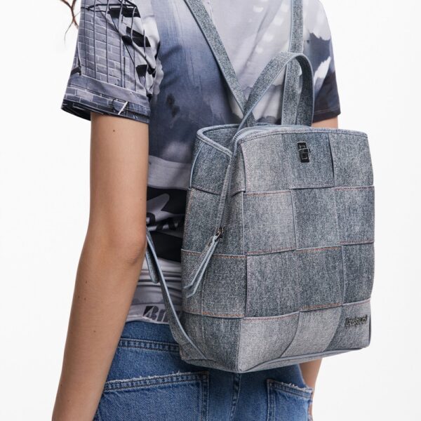 mochila desigual