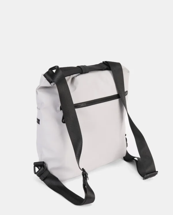 251164-pearl-detalle mochila pepe moll